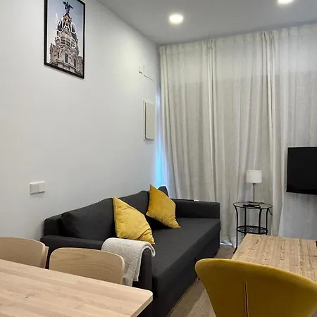 Azca-Bernabeu Apartments Madrid Room photo